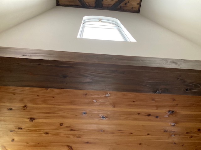 雨漏りが発生した窓・別角度